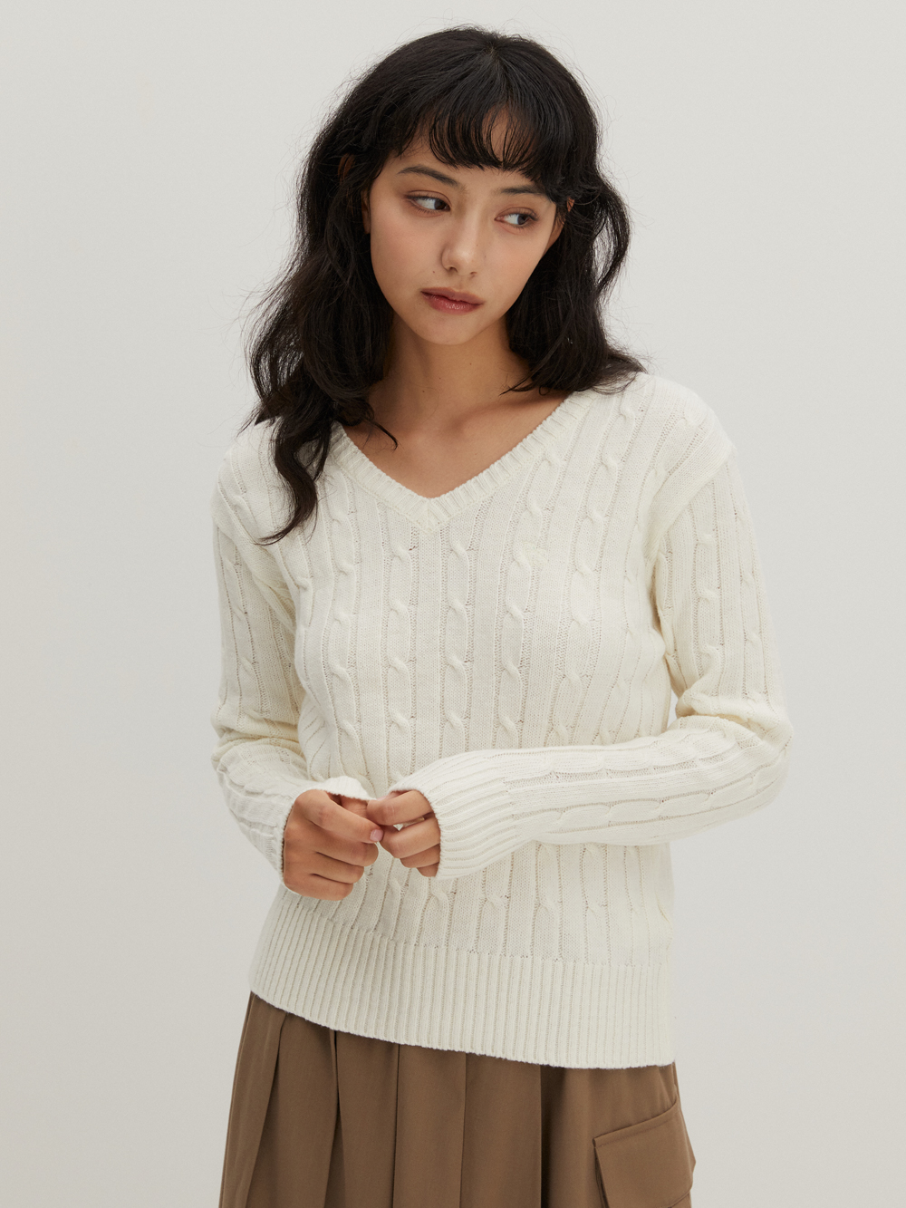 Cable V-Neck Sweater Ivory