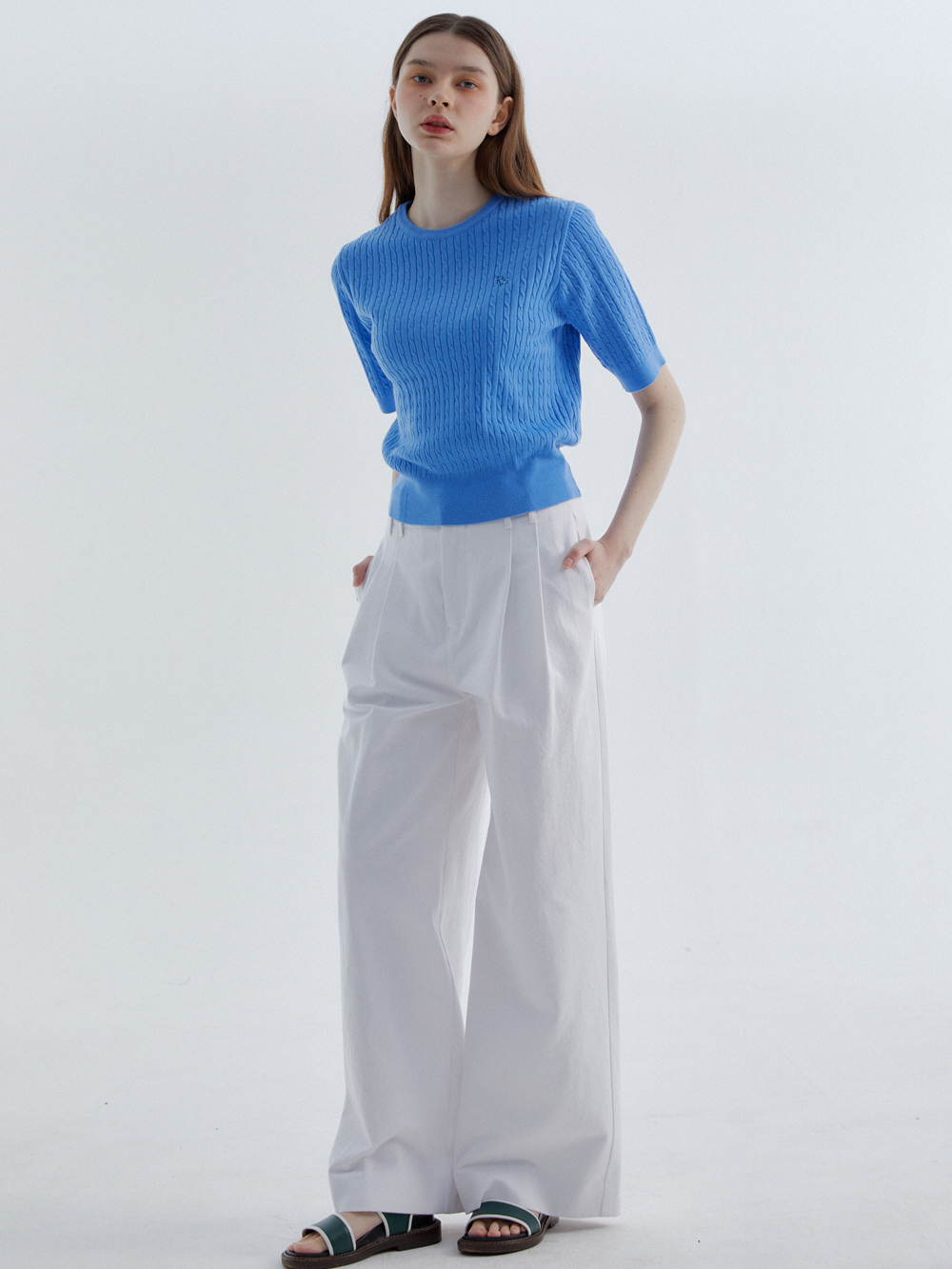 Two-tuck Wide Pants White